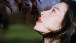 周雨彤 侧脸 美女壁纸