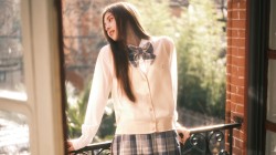 校园 走廊 清新 可爱 美女 鞠婧祎 电脑 壁纸