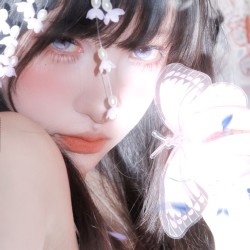 dy@奶盖哦 迷雾。#怼脸拍 #分享照片 #网感自拍