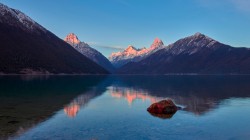 风景 山水 湖 高山 华为MatePad Pro11 内置 高清 壁纸