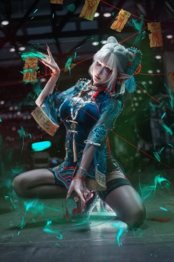 @乖乖0ⅴ0 玉玲珑cos 永劫无间 墨行衣