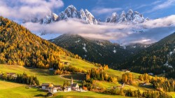 阿尔卑斯山 多洛米蒂 秋天风景电脑桌面壁纸