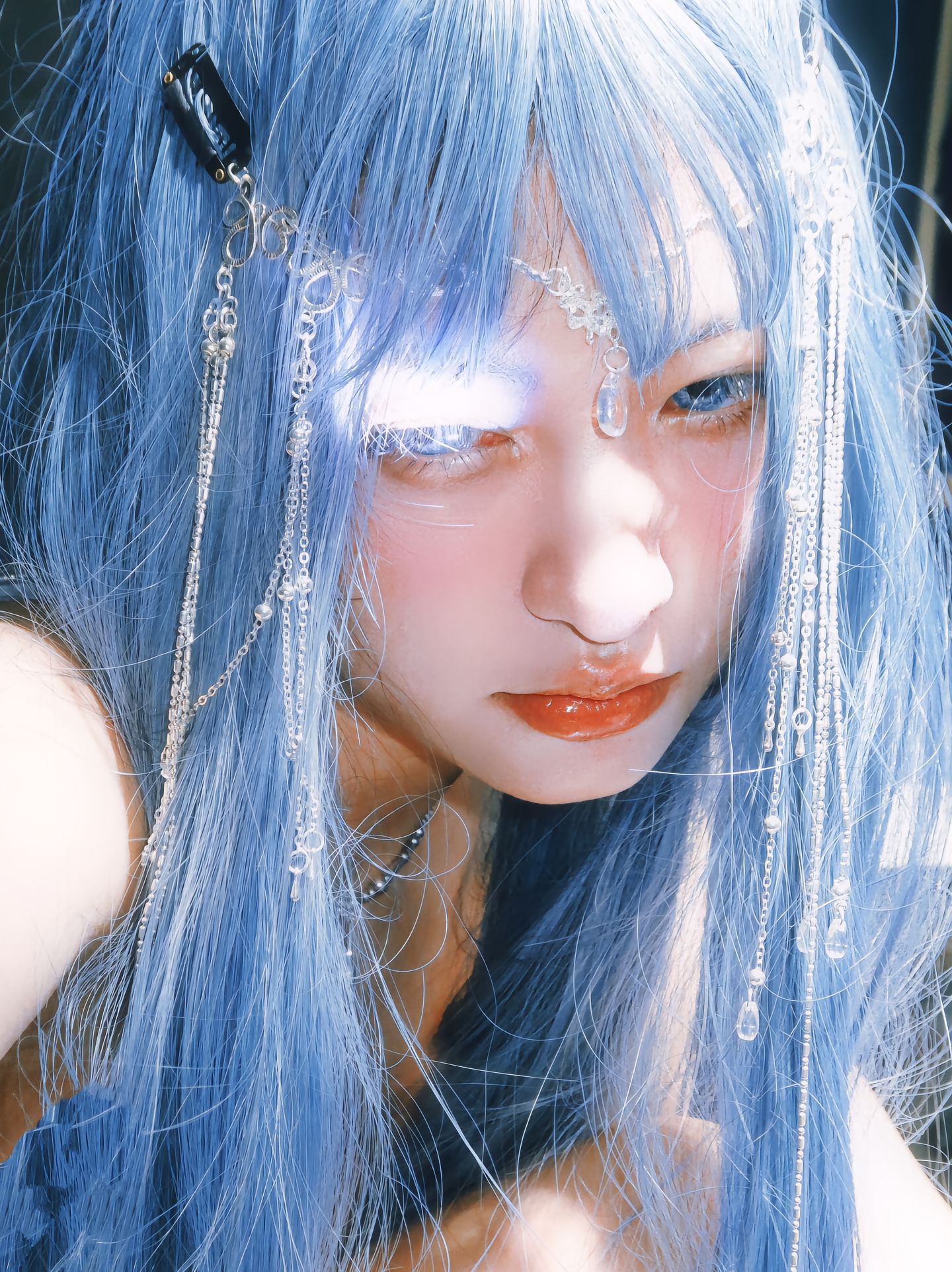 dy@奶盖哦 蓝色大海的传说。#分享照片#怼脸拍#蓝发#歌曲超负荷记,第4张