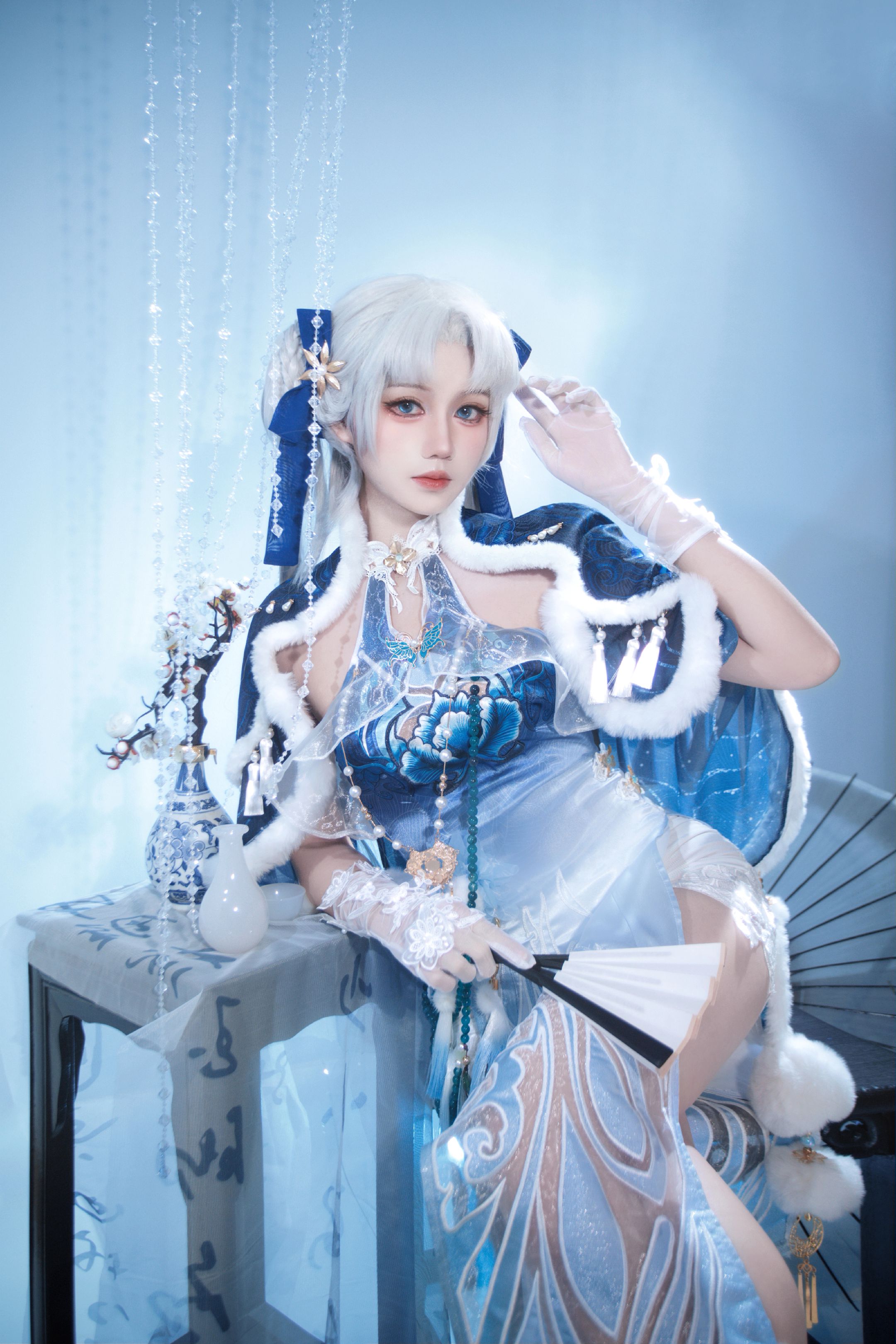 dy@柒染爱喝奶茶 无极帝国该迎来它真正的主人了 cos 永劫无间 顾清寒 藏雨阁主 旗袍,第2张