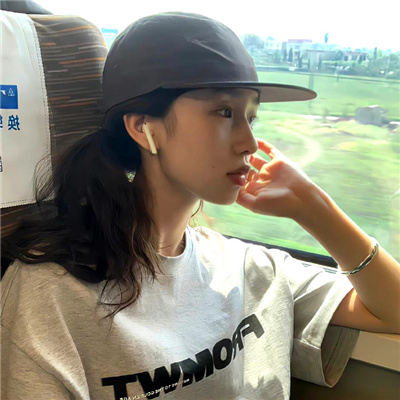 高级感爆棚超有气质女头精选,第3张