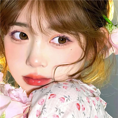 甜到心里！2025夏日女生头像合集，每一款都超有范儿,第1张