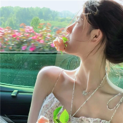 甜到心里！2025夏日女生头像合集，每一款都超有范儿,第4张