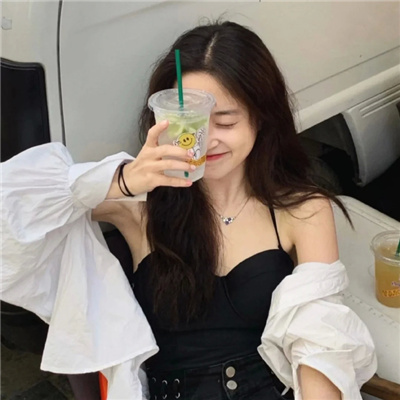 【潮流必备】超美真人女头，颜值爆表，洋气新风尚！,第1张