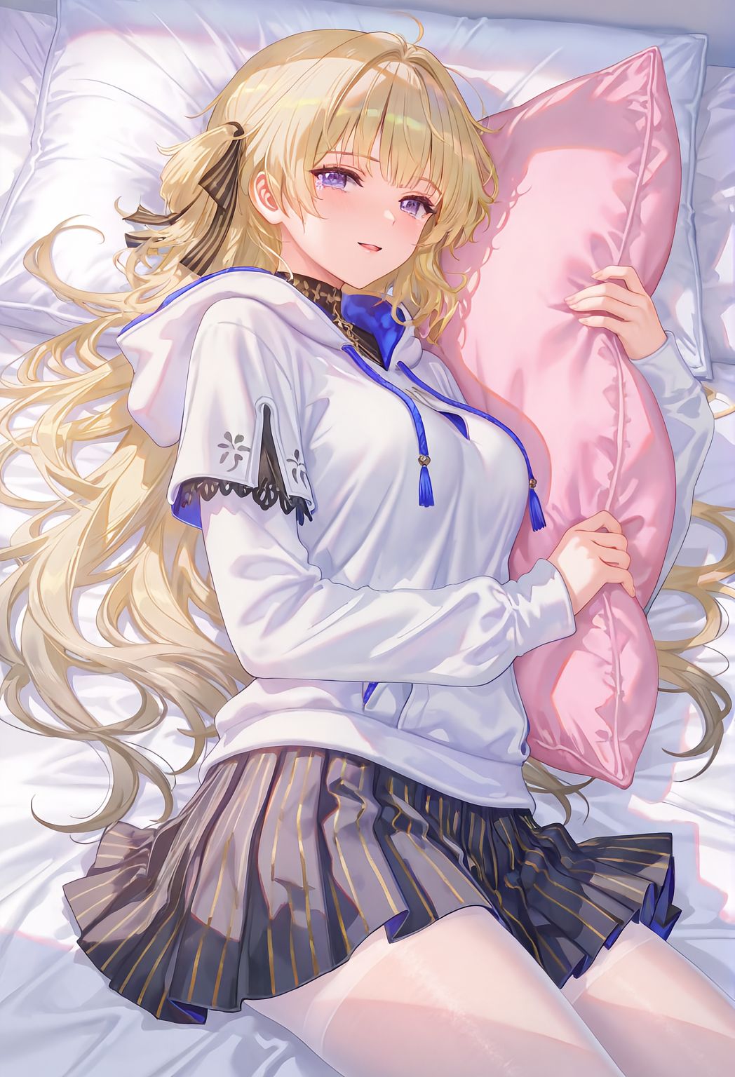 【鸣潮 菲比】抱枕睡觉 二次元游戏手机壁纸,第4张