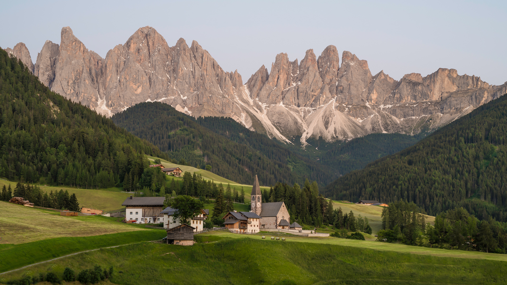 阿尔卑斯山 意大利Dolomite山脉风景壁纸,第1张