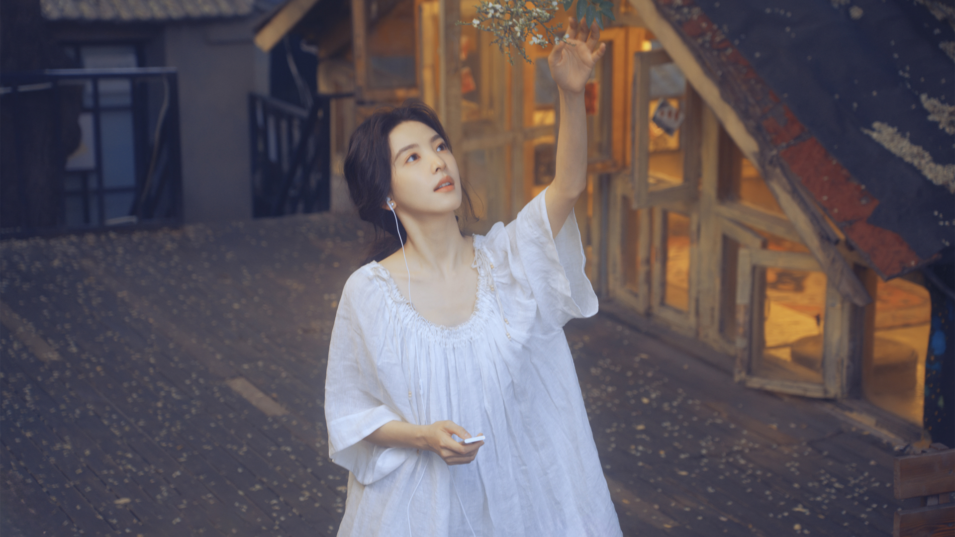 章若楠 白色裙子 清新 美女壁纸,第1张