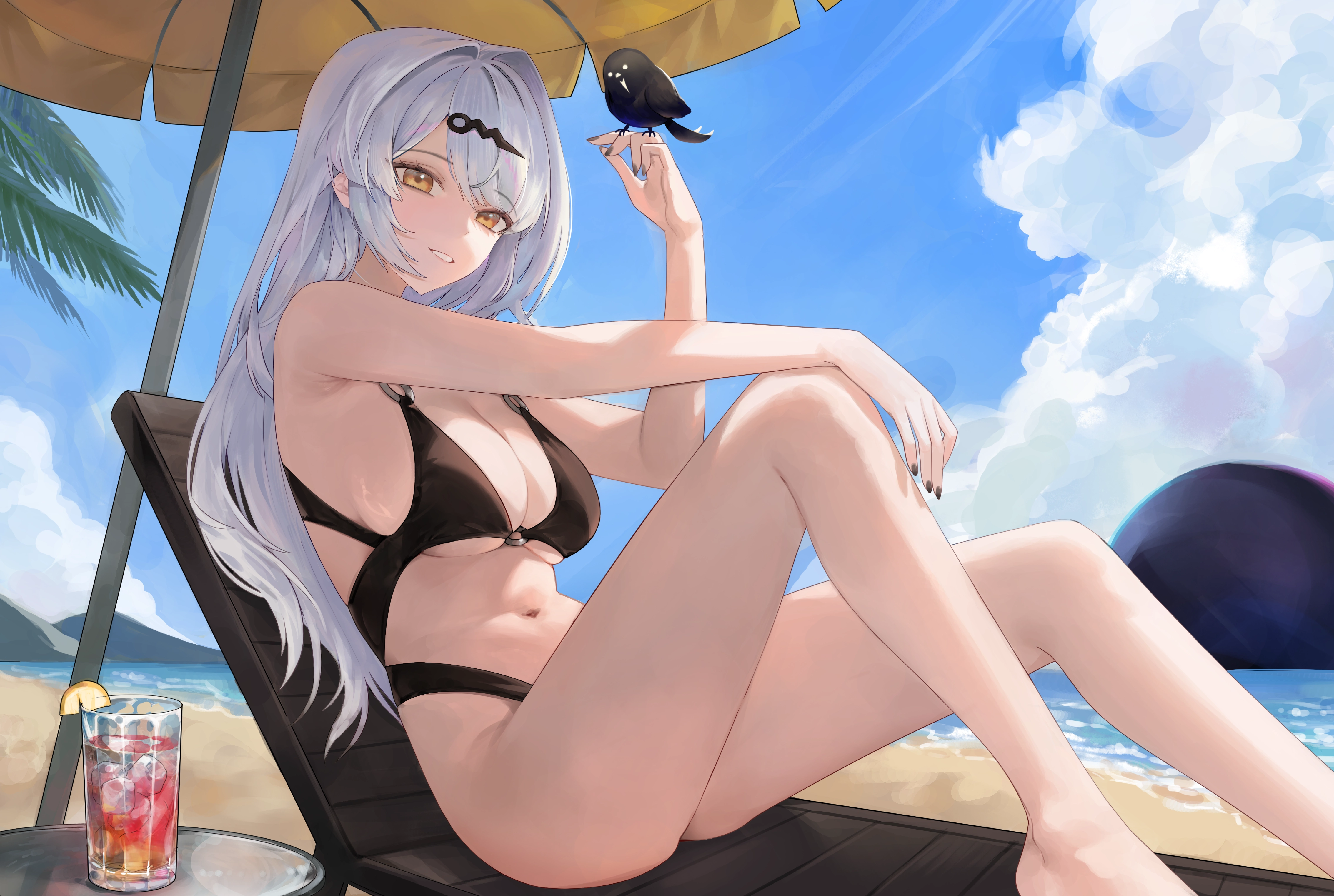 赤脚 沙滩 鸟 云朵 灰发 长发 肚脐 遮阳 天空 泳衣 雨伞,第1张