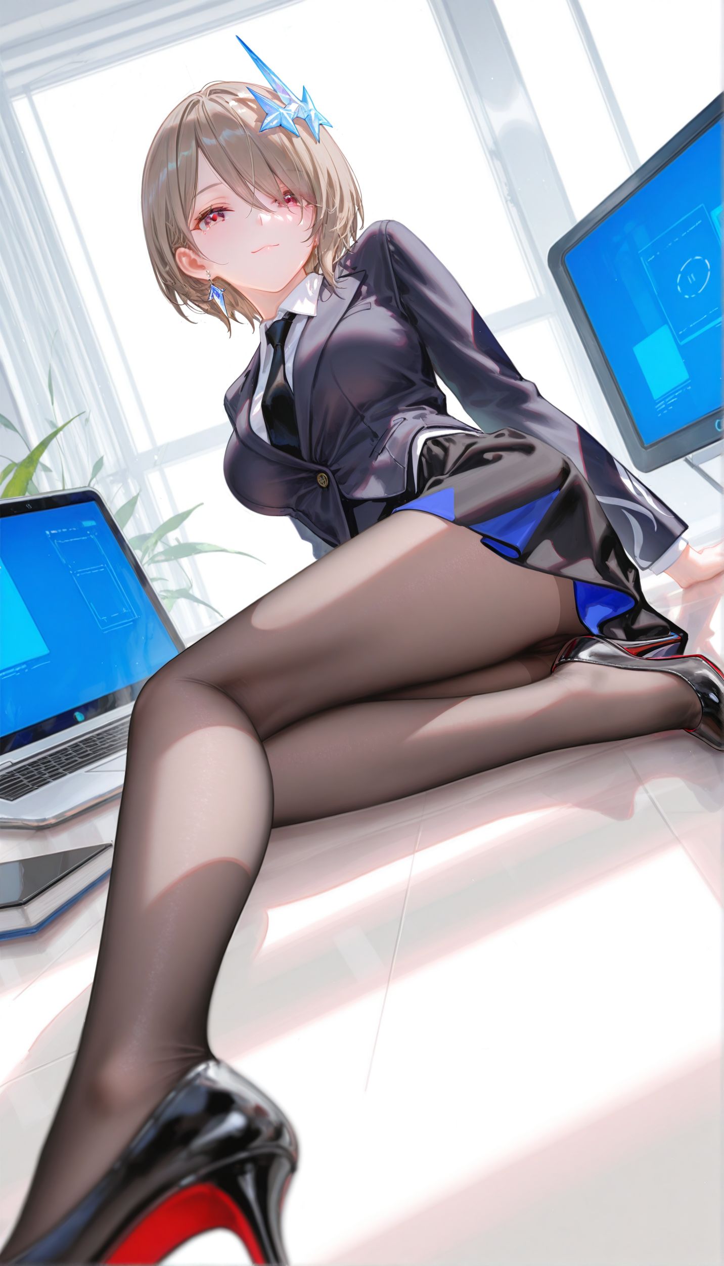 丽塔职业装。喜欢黑丝还是渔网呢 崩坏三,第3张