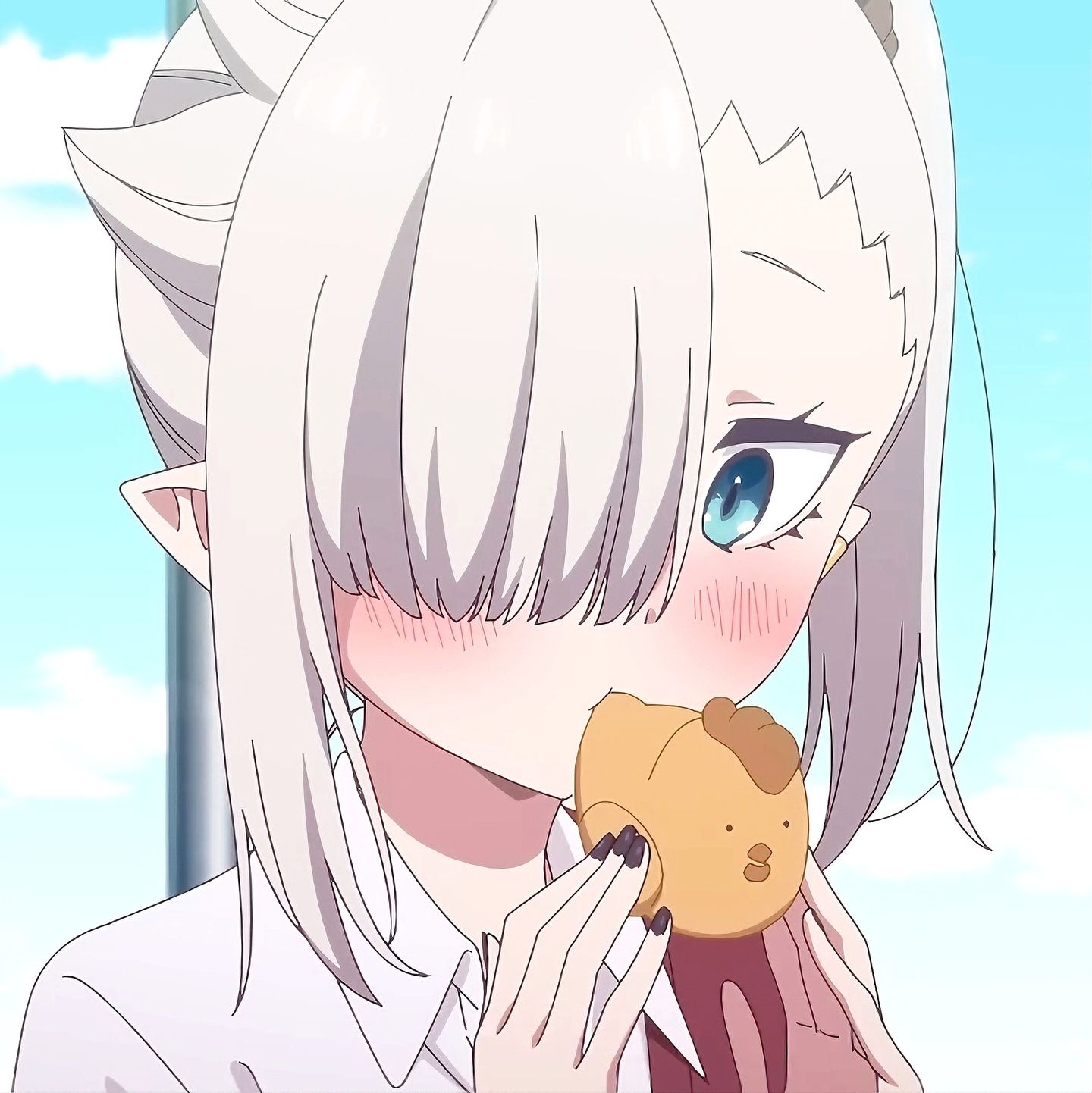 二次元动漫高清头像 不擅长吸血的吸血鬼,第2张