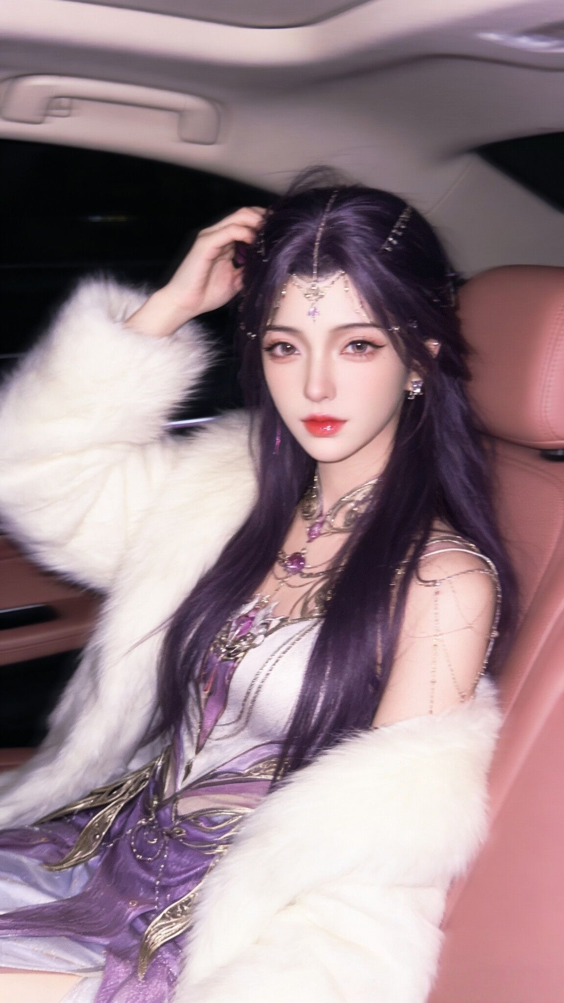 《完美世界》动漫动画云曦汽车内景版，国漫女神美女高级感手机壁纸锁屏,第1张