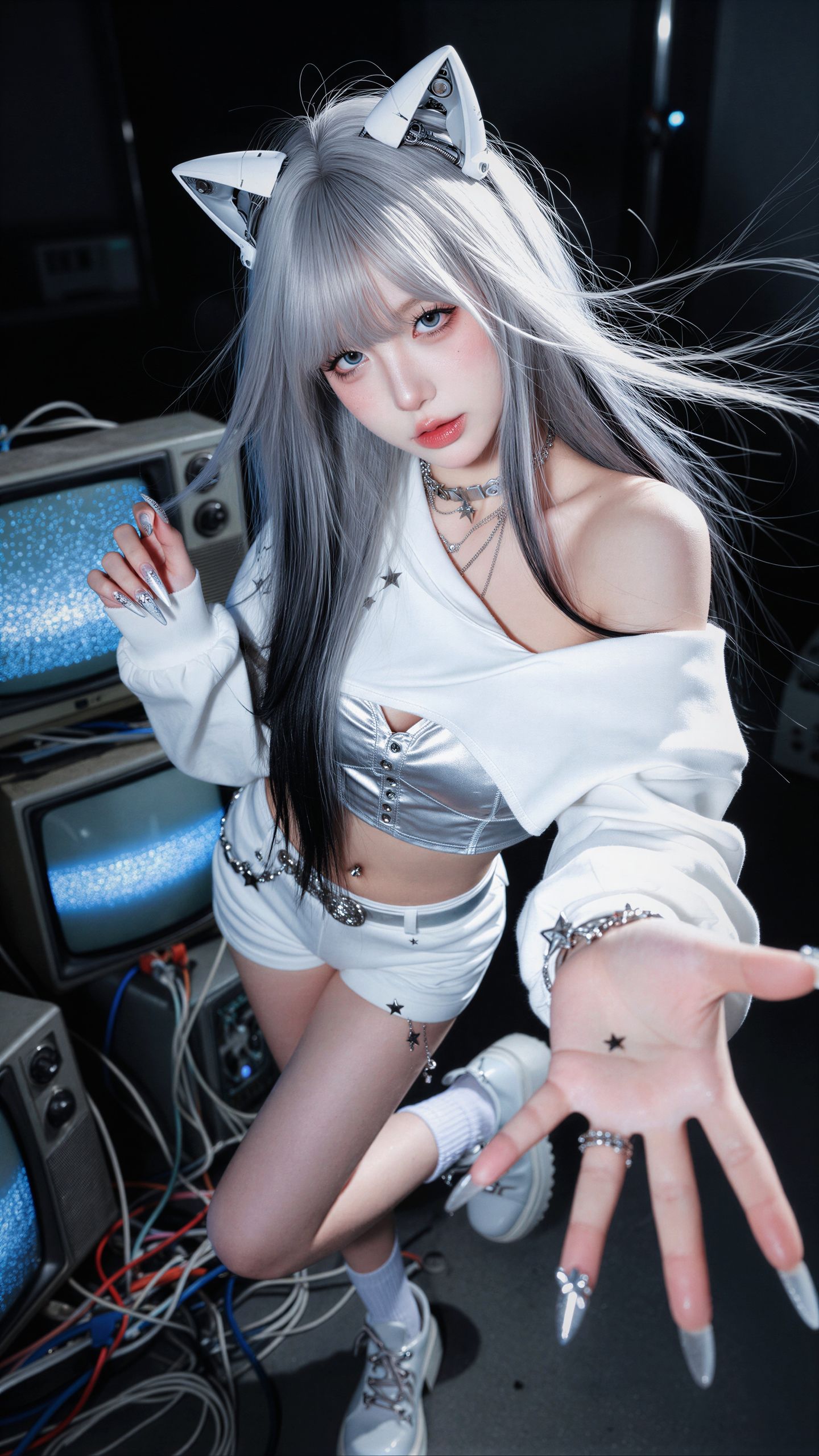 赛博Y2K风格分享 赛博朋克风格 拍照姿势 电竞美女,第7张 赛博Y2K风格分享 赛博朋克风格 拍照姿势 电竞美女,第7张